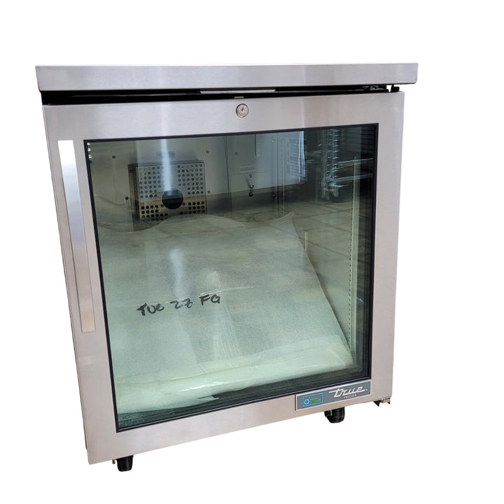 27" Stainless Steel Reach-In Undercounter Freezer (True Mfg. TUC-27FG-HC~FGD01)