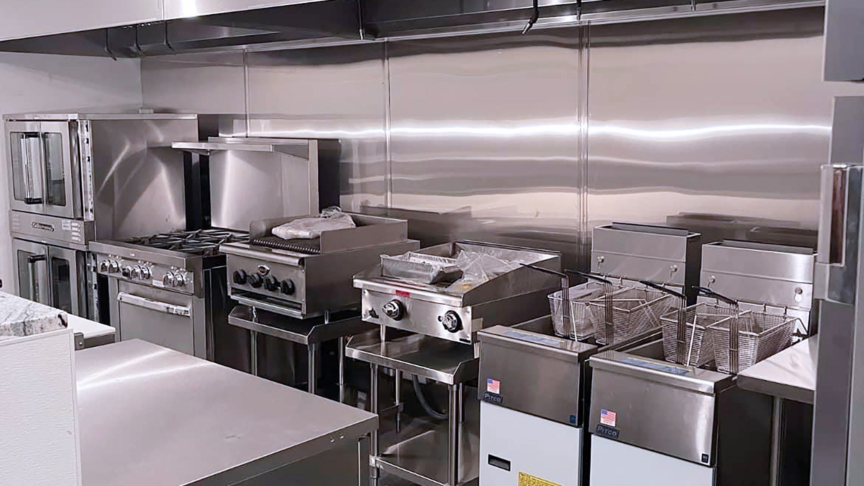 Commercial Restaurant Kitchen Equipments