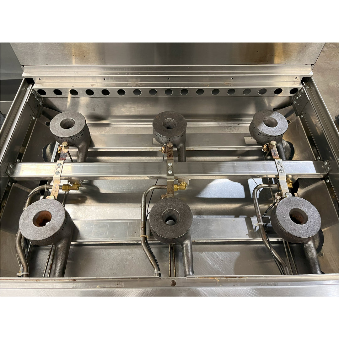 USED 6-Burner 36" Heavy Duty Range with Single Deck Convection Oven Base (Southbend P36N-BBB-TVGS/12SC)